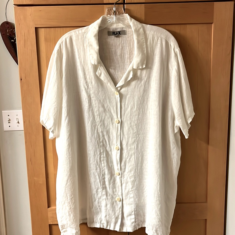Flax White Button-Up Top